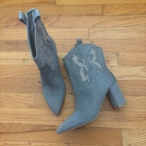 MIA Mettalic Western Boots Size 9